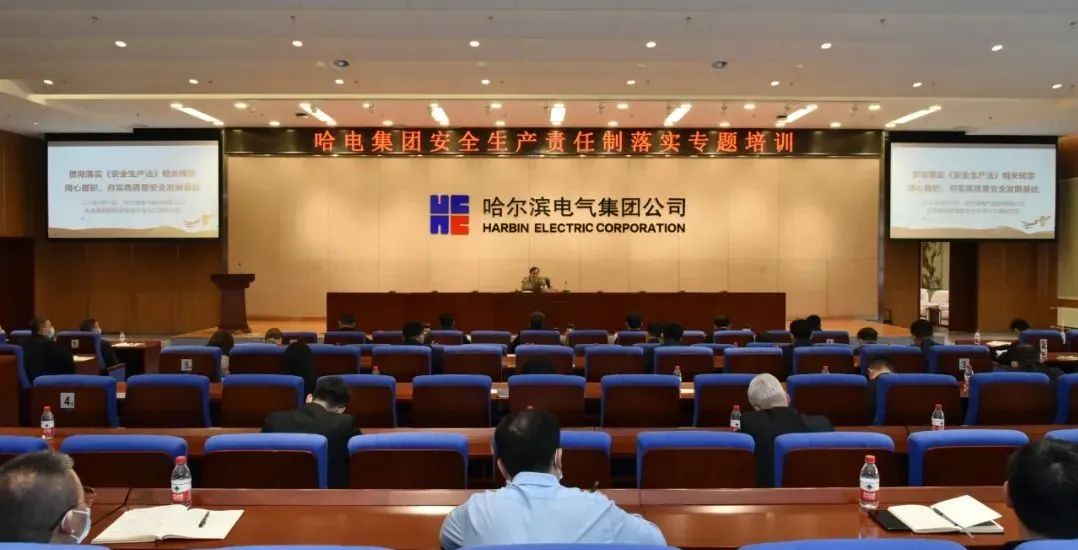 84E82AF7362303314F9F361D0B8_6A4D2B0D_1251A.jpg?e=